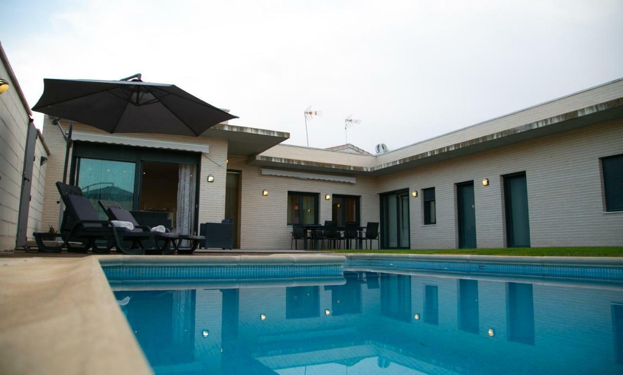 Villa El Tornadillo à Gálvez Extérieur photo